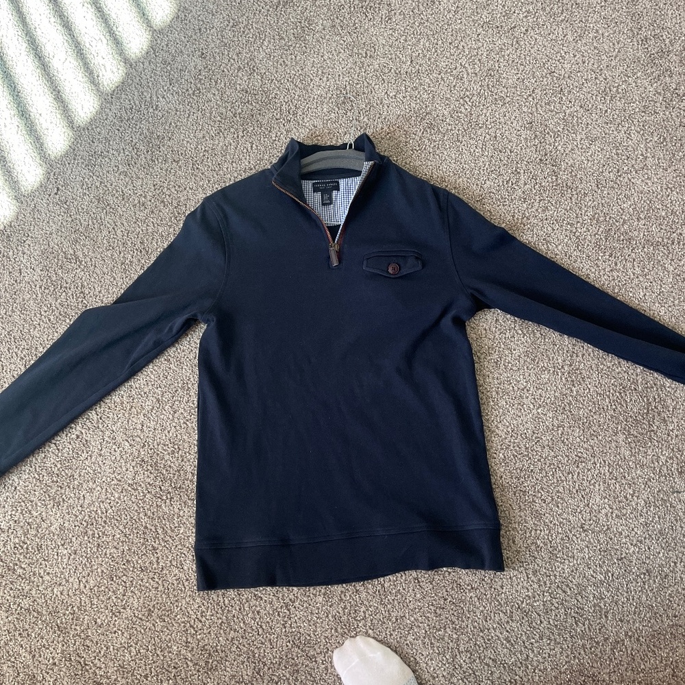 Men’s lightweight sweater